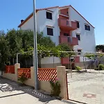 Martina Apartament Primošten