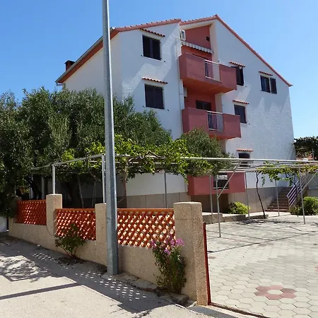 Martina Apartamento Primošten